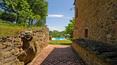 Toscana Immobiliare -  La proprietà è composta dalla villa principale e da due annessi