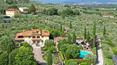 Toscana Immobiliare - Magnificent historic villa with annexes and private pools in Tuscany