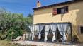 Toscana Immobiliare - The lovely glass veranda offers a splendid panorama