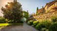 Toscana Immobiliare - Aldea medieval restaurada en venta en Valdichiana Toscana
