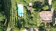 Toscana Immobiliare - La villa in vendita è un'oasi di pace e bellezza immersa nella tranquillità della campagna