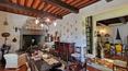 Toscana Immobiliare - La villa, construida a principios del siglo XX, es un bello ejemplo de la arquitectura Liberty