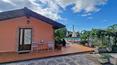 Toscana Immobiliare - La villa d'environ 130 m² est divisée en 2 unités indépendantes