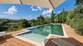 Toscana Immobiliare - Casale di pregio con giardino, piscina panoramica e annessi in vendita in provincia di Arezzo