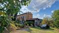 Toscana Immobiliare - The villa has been recently renovated and features the typical finishes of Tuscan country buildings