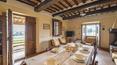Toscana Immobiliare - Casale toscano con piscina ristrutturato in vendita a Cortona