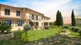Toscana Immobiliare - Luxury villa for sale in Umbria overlooking Lake Trasimeno