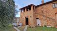 Toscana Immobiliare - Antigua granja del siglo XVII en venta en Chiusi, en la provincia de Siena