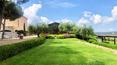 Toscana Immobiliare - Propiedad de lujo con 5 edificios, anexos, 34 ha de terreno, piscina, pista de tenis y lago artificial en venta en Toscana