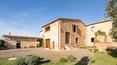 Toscana Immobiliare - Azienda agricola con casa vacanza e terreni in vendita a Montalcino Siena