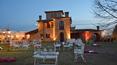 Toscana Immobiliare - Casale in pietra con vista lago, piscina, dépendance e terreno in vendita in Umbria
