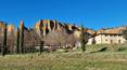 Toscana Immobiliare -  Proprietà toscana con villa padronale, casale, vari edifici da ristrutturare e 28 ha di terreno