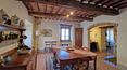Toscana Immobiliare - La villa è stata recentemente ristrutturata con grande attenzione ai dettagli