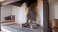 Toscana Immobiliare - Agriturismo con casale, vari annessi, ristorante, piscina e 8 ha di terreno in vendita in posizione panoramica a Reggello, vicino Firenze, Toscana