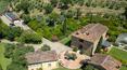 Toscana Immobiliare - Villa con terreni agricoli e oliveto in vendita in una splendida posizione collinare
