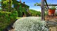 Toscana Immobiliare - Luxury Real Estate in Cortona Tuscany. On sale villa in Cortona with swimming pool, dependance
