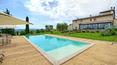 Toscana Immobiliare - Tenuta vitivinicola con cantina e agriturismo in vendita in Toscana Siena