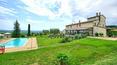 Toscana Immobiliare - Tenuta vitivinicola con cantina e agriturismo in vendita in Toscana Siena