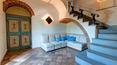 Toscana Immobiliare - Noble Villa for sale in Tuscany, Arezzo restored in all details, XVII-XVIII centuries with 900 sqm of buildings and beautiful garden.