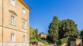 Toscana Immobiliare - Villa di lusso in vendita in una posizione privilegiata con vista mozzafiato sulle colline circostanti