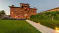 Toscana Immobiliare - Vendesi porzione di Leopoldina ristrutturata con piscina panoramica, giardino e annessi in Toscana