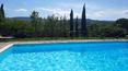 Toscana Immobiliare - Affascinante porzione di casale immersa nel cuore delle colline toscane
