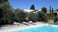 Toscana Immobiliare - The country house, dating back to 1300, has been skilfully restored to preserve its original character