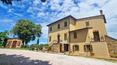Toscana Immobiliare - Landgut mit Weinkeller in Siena zu verkaufen