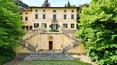 Toscana Immobiliare - Encantadora villa de prestigio en venta en el corazón de las colinas toscanas, a pocos kilómetros de Siena y del famoso pueblo de Monteriggioni