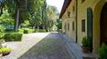 Toscana Immobiliare - Charmante villa de prestige à vendre au cœur des collines toscanes, à quelques kilomètres de Sienne et du célèbre village de Monteriggioni