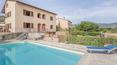 Toscana Immobiliare - Elegant villa free on three sides for sale in Castiglion Fiorentino
