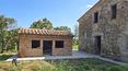 Toscana Immobiliare - Típica casa rural toscana de piedra en proceso de reforma en las hermosas colinas de Lucignano