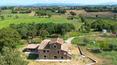 Toscana Immobiliare - Casa rural de piedra para reformar con anexo, 2 hectáreas de terreno y posibilidad de piscina en la provincia de Arezzo