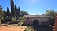 Toscana Immobiliare - Landhaus aus dem 19. Jahrhundert mit Nebengebäuden, Scheune und 14.000 m² Grundstück
