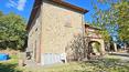 Toscana Immobiliare - Farmhouse nestled in the green embrace of the Tuscan hills, between the municipalities of Civitella in Val di Chiana and Bucine