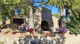 Toscana Immobiliare - The farmhouse has been skilfully renovated in full respect of its original features