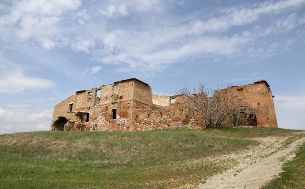 Toscana Immobiliare - Farmhouse in Tuscany to restored