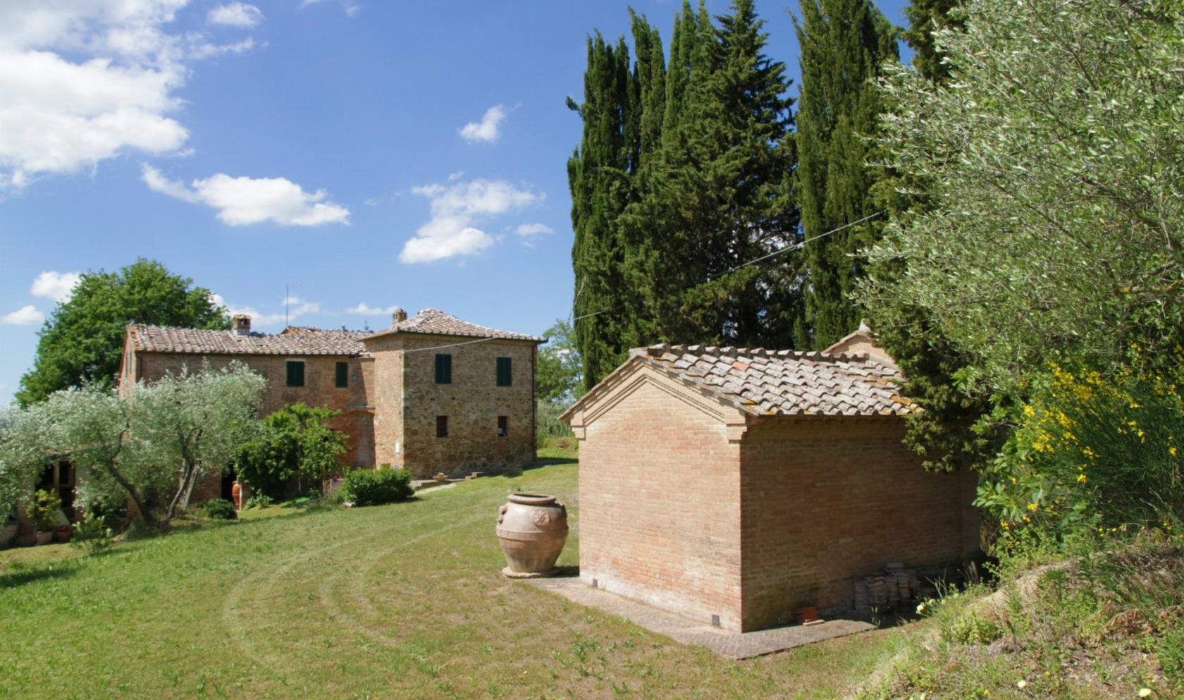 Toscana Immobiliare - Property for sale Tuscany