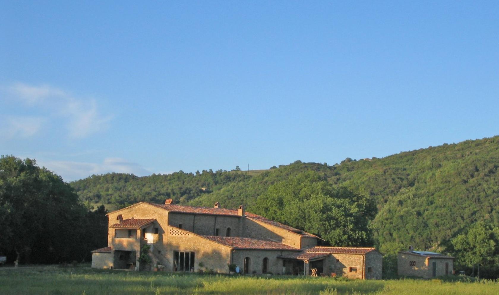 Toscana Immobiliare - Property with farm and  vineyards for sale in Grosseto area, Tuscany