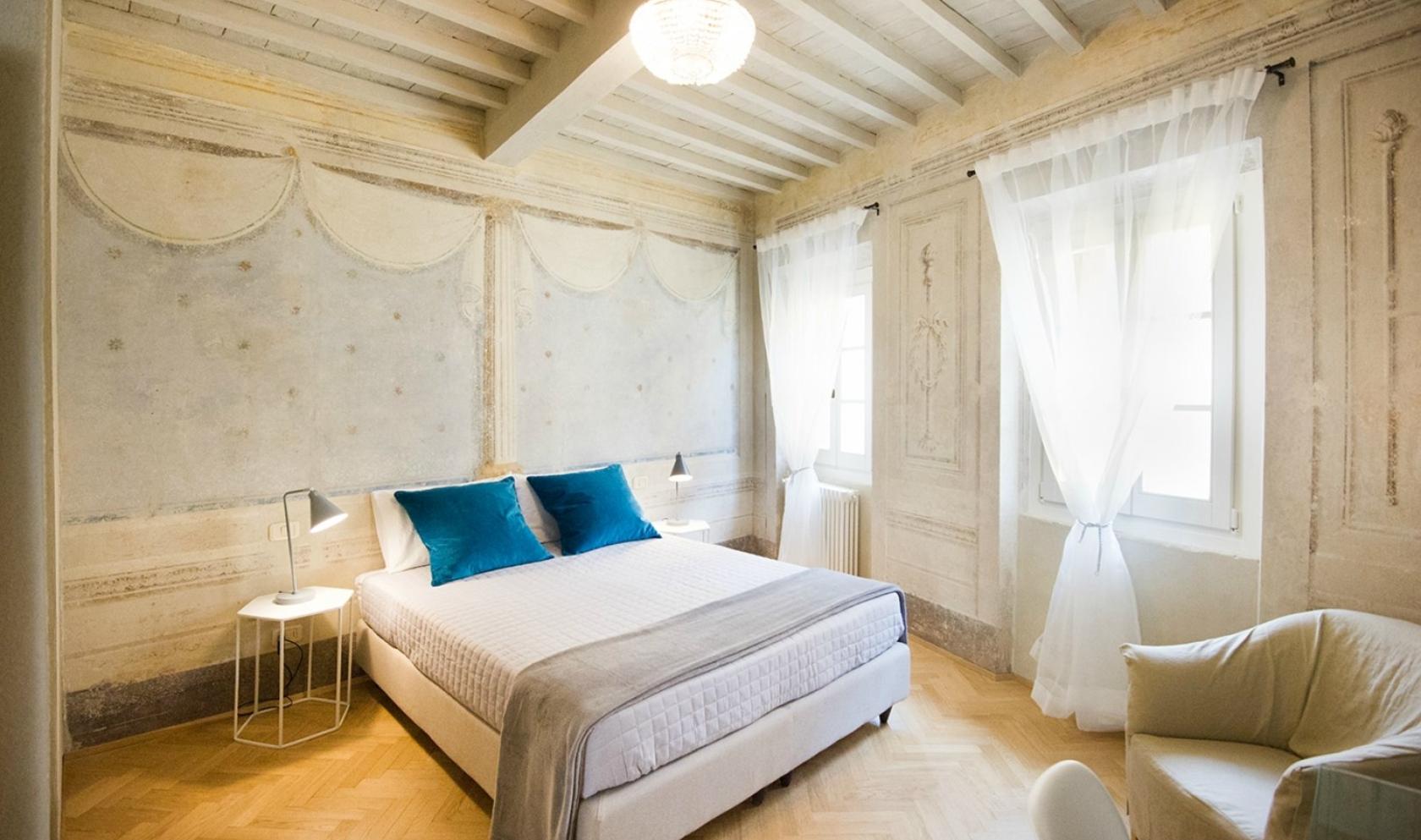Toscana Immobiliare - Hotels and Bed and Breakfasts in Arezzo, Tuscany