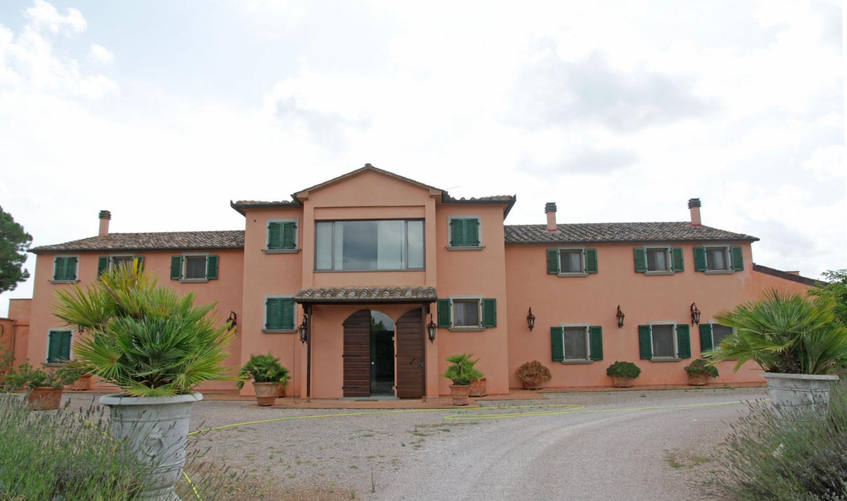 Toscana Immobiliare - Prestigious villa for sale in Umbria
