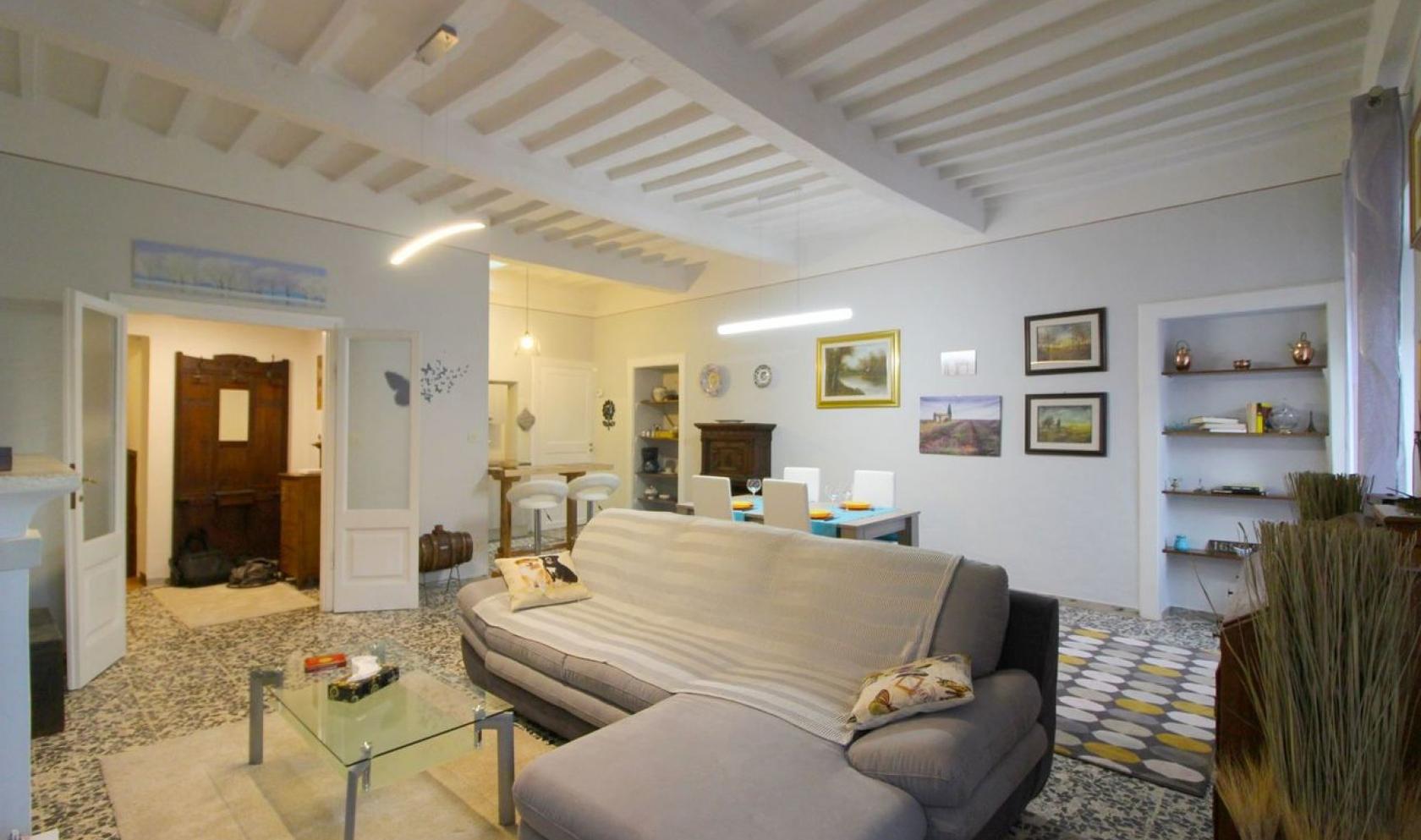 Toscana Immobiliare - Apartments for sale in Tuscany, Siena