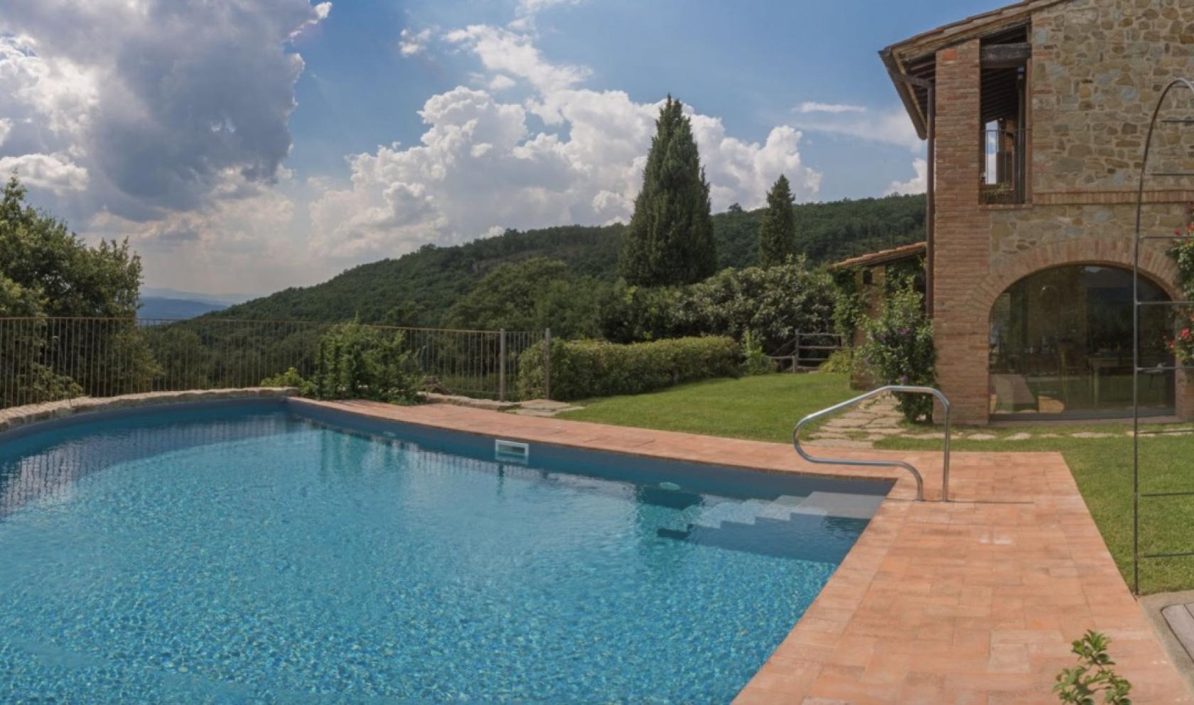 Toscana Immobiliare - Luxury Villa Rentals Tuscany Villas with Private Pool