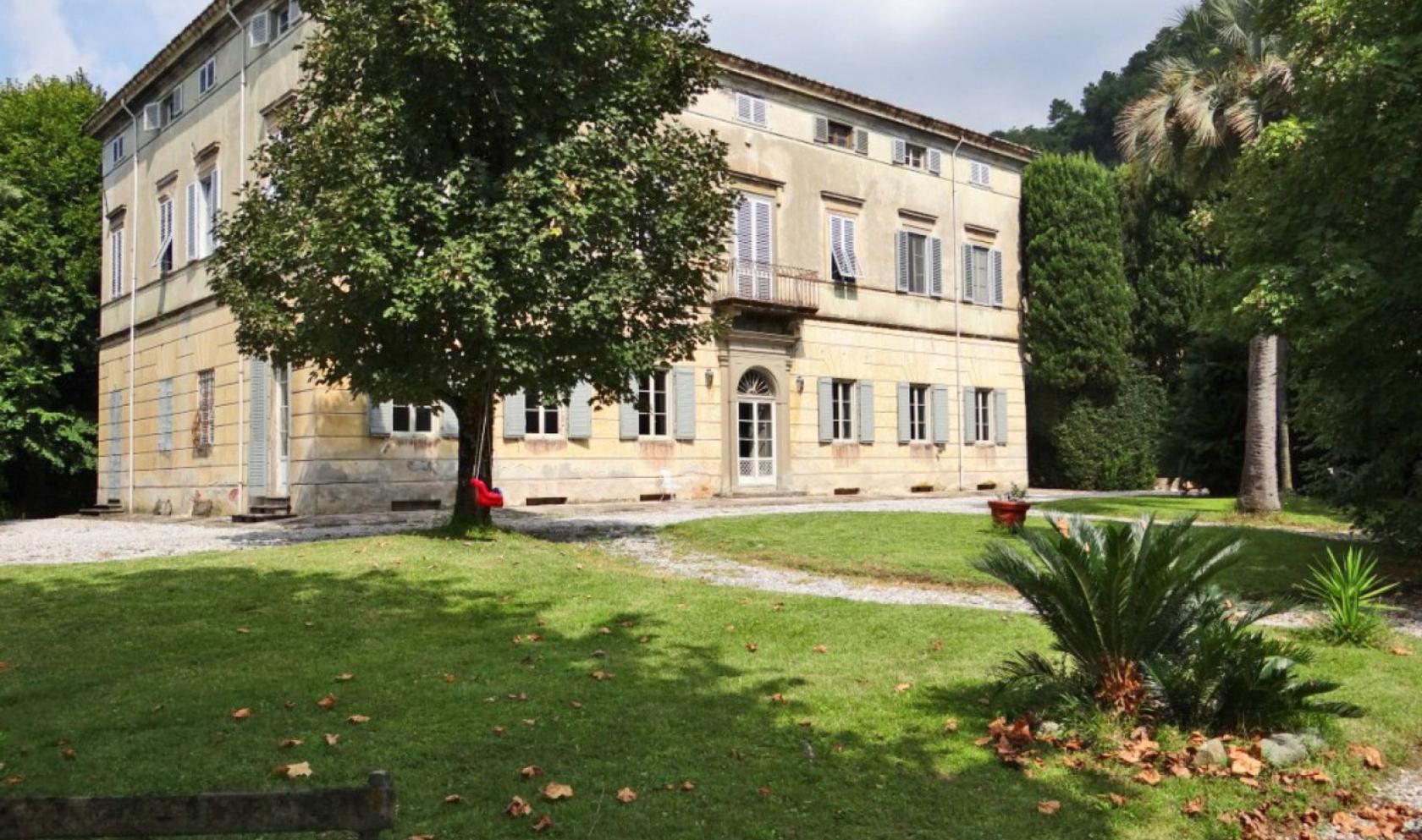 Toscana Immobiliare - Prestigious property for sale in Lucca, Tuscany, Italy