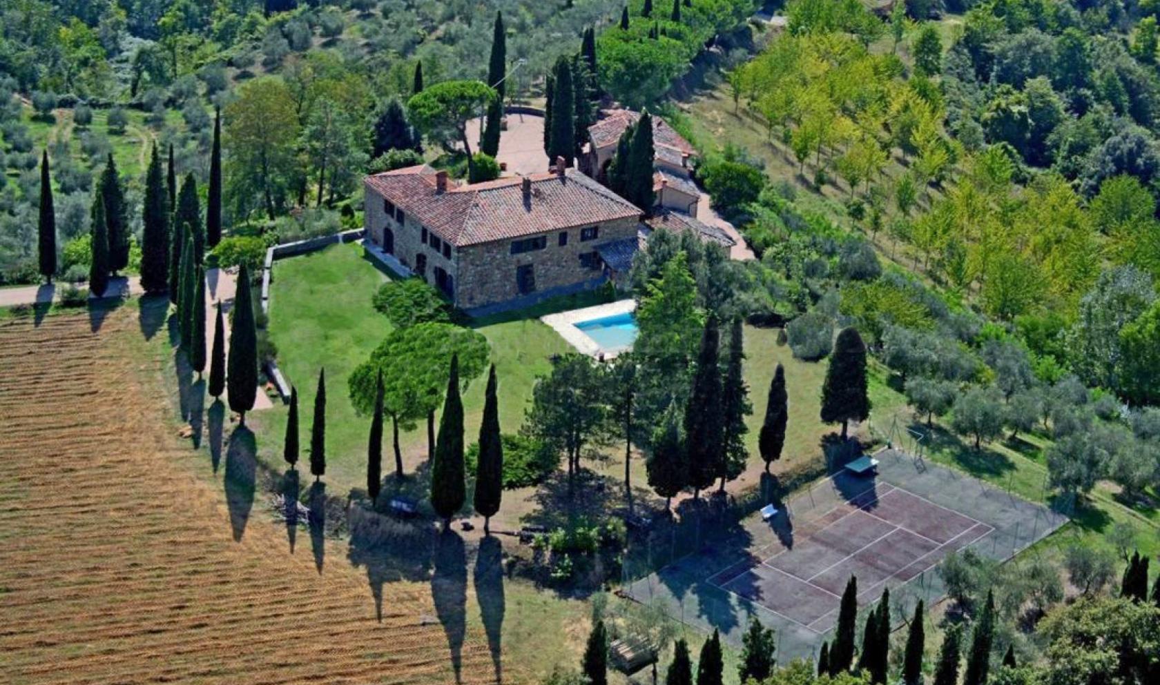 Toscana Immobiliare - Estate for sale in Trequanda, Siena, Tuscany