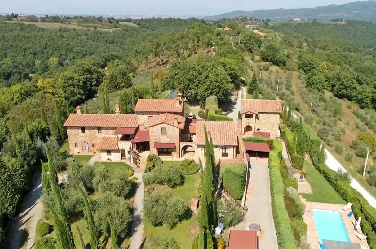 Toscana Immobiliare - Luxury villa for sale in Umbria città della pieve