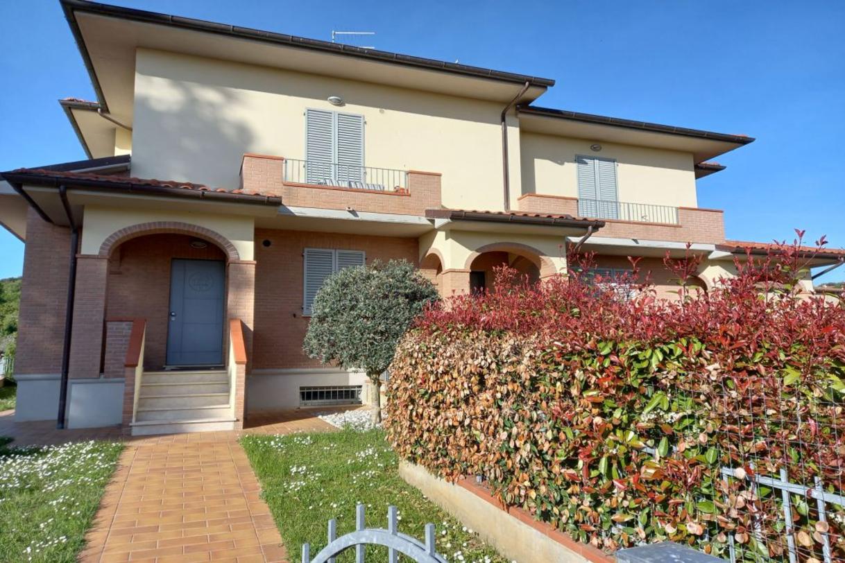 Toscana Immobiliare - Appartamento, terratetto in vendita a Lucignano, Arezzo