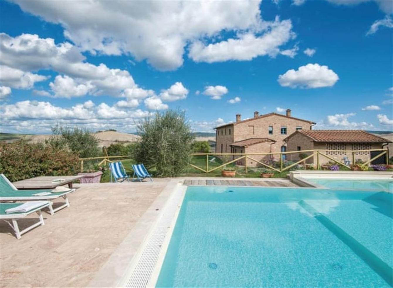 Toscana Immobiliare - Farm for sale in Tuscany, Siena, Asciano