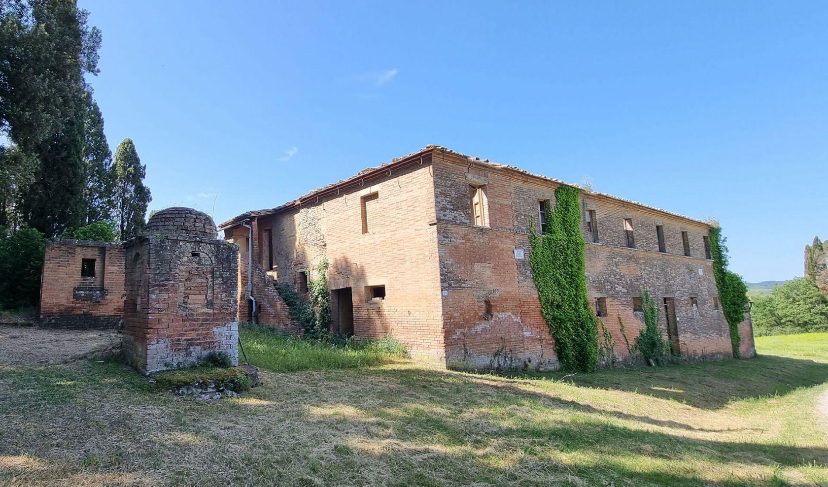 Toscana Immobiliare - Rustic, Farmhouse, property for sale in Monteroni d'Arbia, Siena