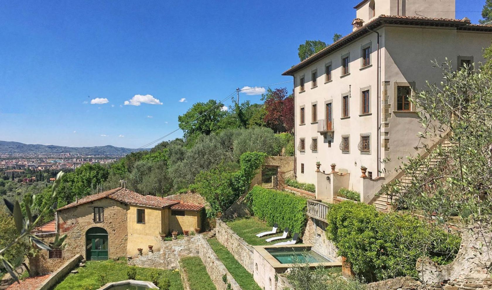 Toscana Immobiliare - Renaissance luxury villa for sale in Florence